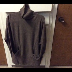 Garnet Hill oversized cashmere/wool t neck sweater